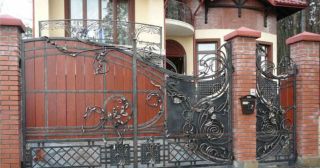 Купить услугу дизайн ворот Белогорск, цена от 2181 руб.